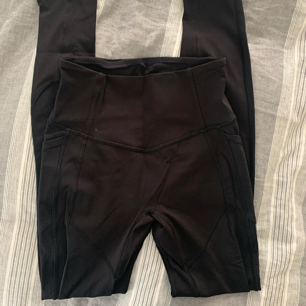 All the right places - Lululemon Pants